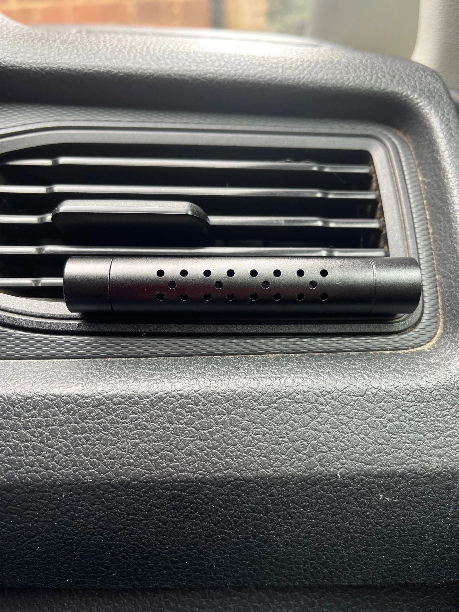 Air Vent Hides Pk 2