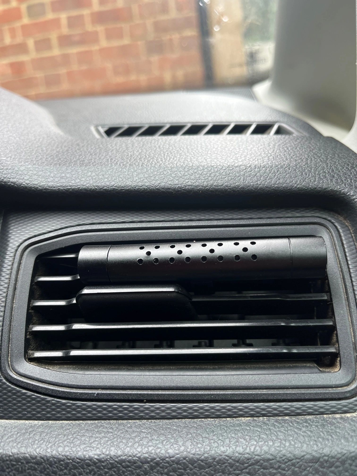 Air Vent Hides Pk 2